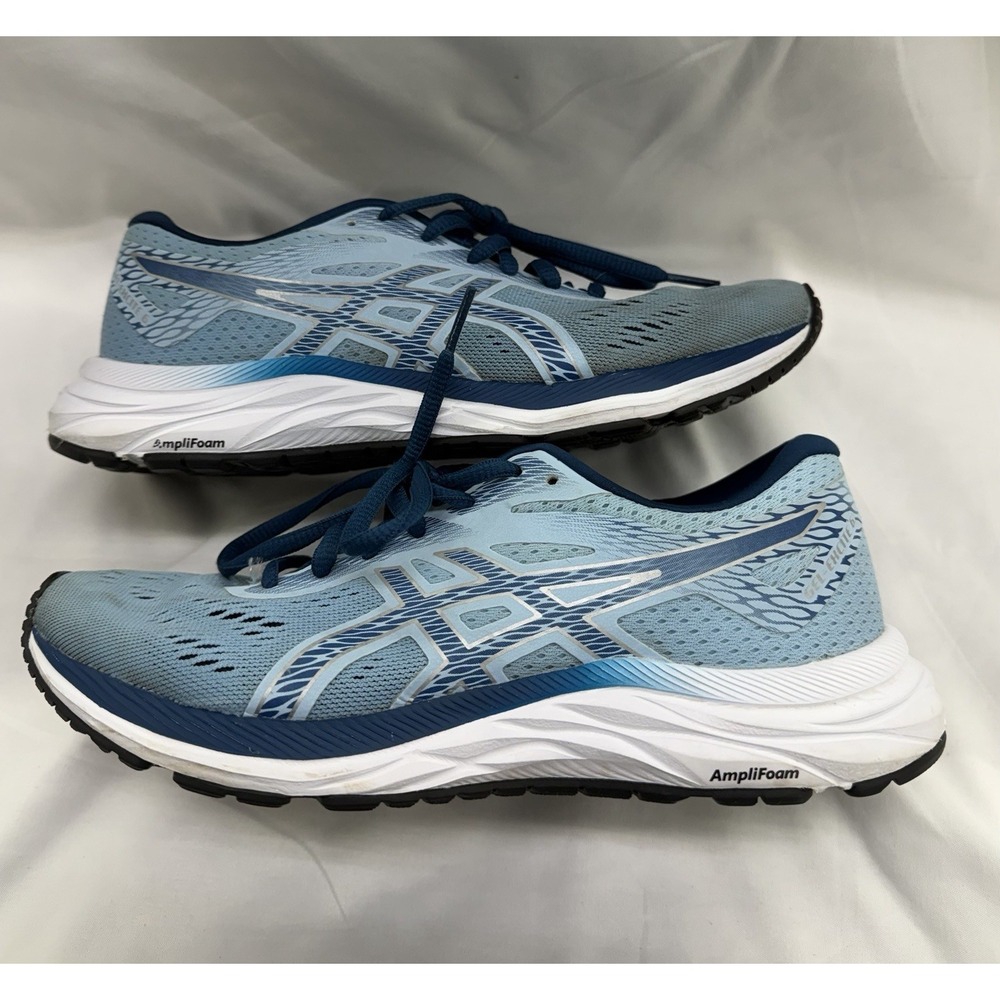 ASICS Women's Blue Gel Excite 6 Size 6 U.S.  Running/ Walking Shoes